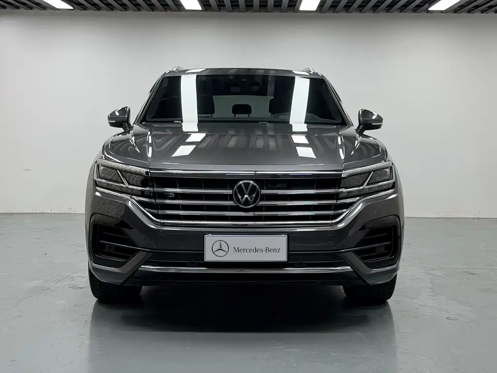 Volkswagen Touareg — фото 2