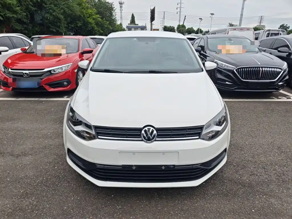 Volkswagen Polo — фото 3