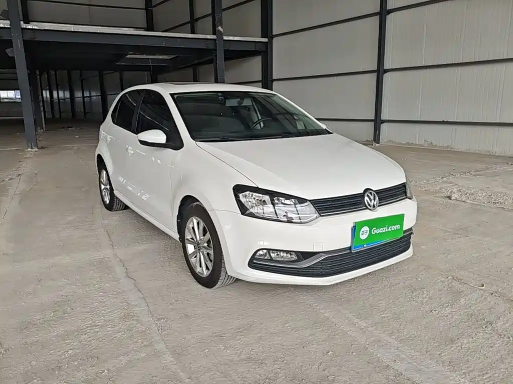 Volkswagen Polo — фото 4