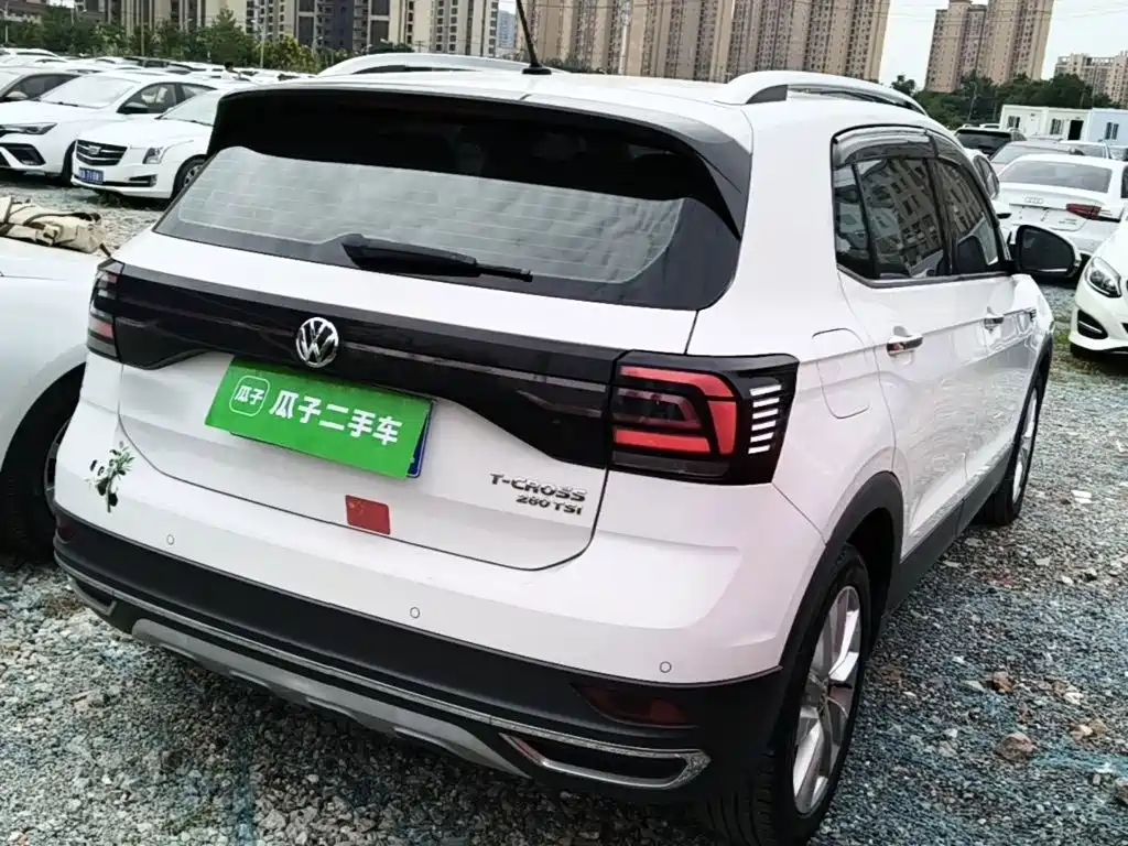 Volkswagen T-Cross — фото 7