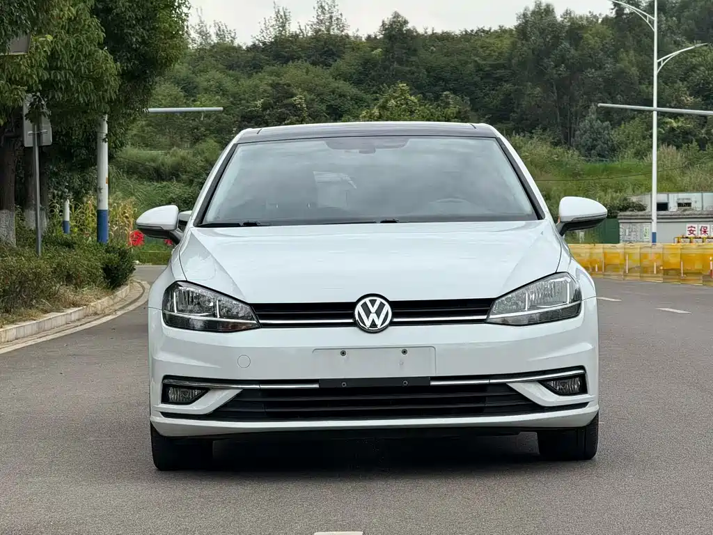 Volkswagen Golf — фото 2