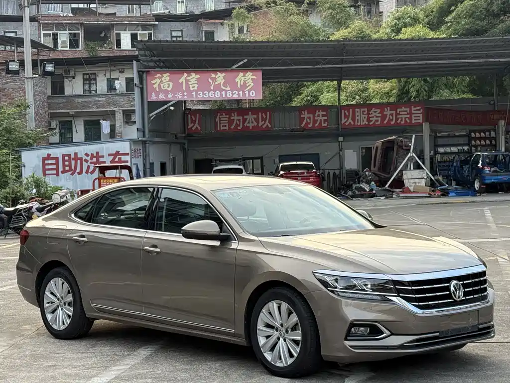 Volkswagen Passat — фото 3