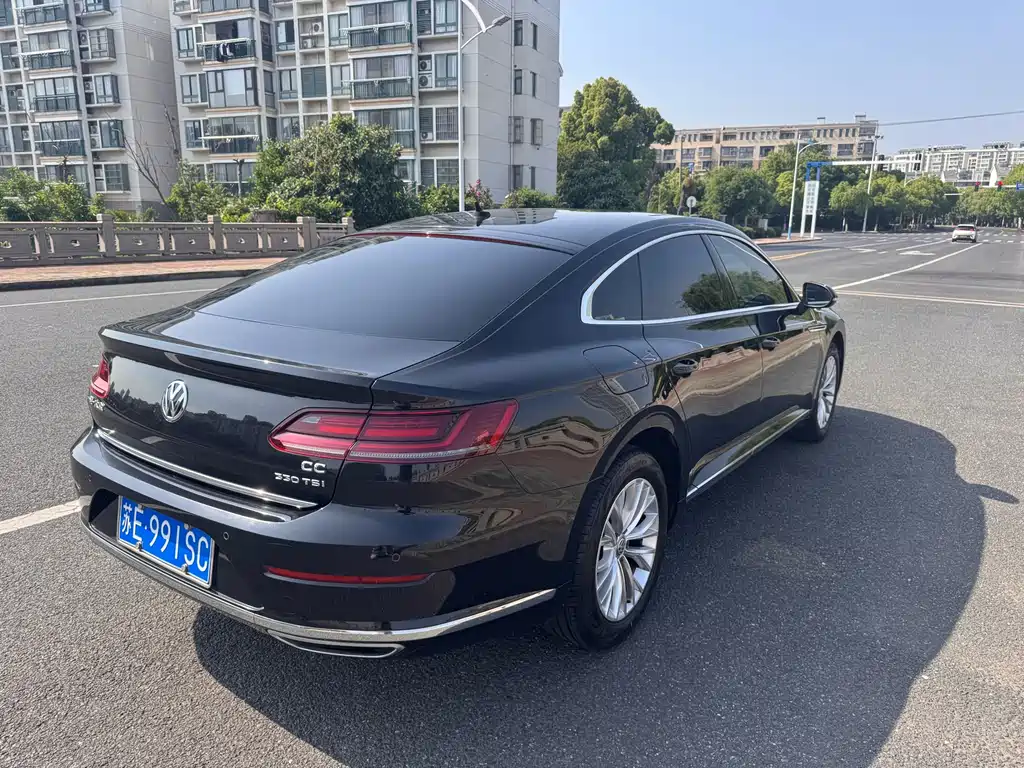 Volkswagen CC — фото 7