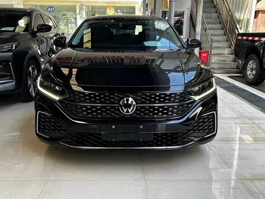 Volkswagen Passat — фото 2