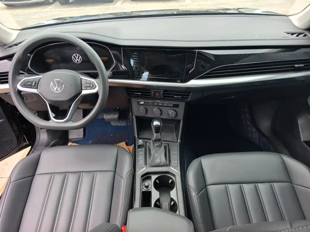 Volkswagen Passat — фото 9