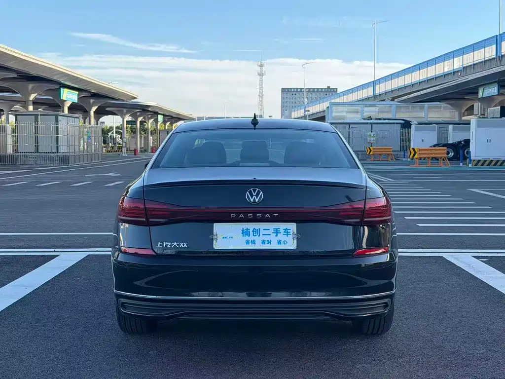Volkswagen Passat — фото 5