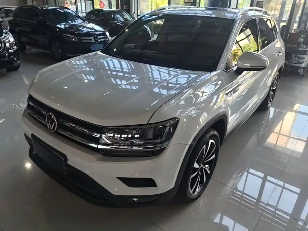 Volkswagen Tharu — фото 2