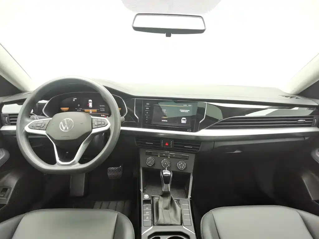 Volkswagen Passat — фото 5