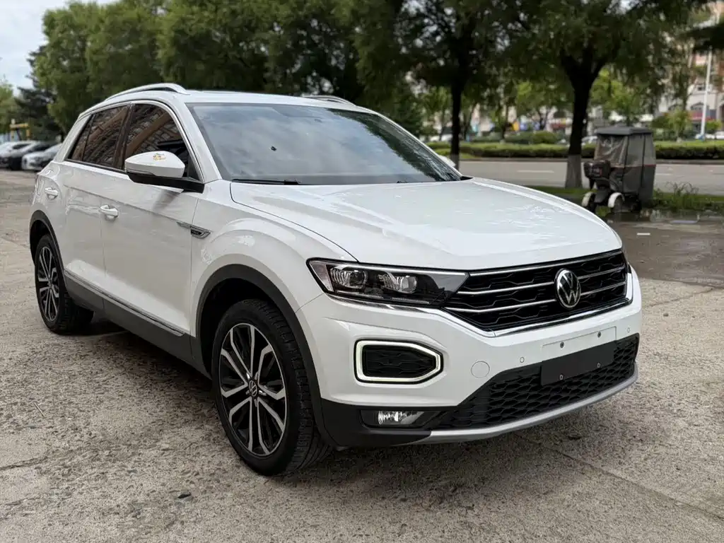 Volkswagen T-Roc — фото 3