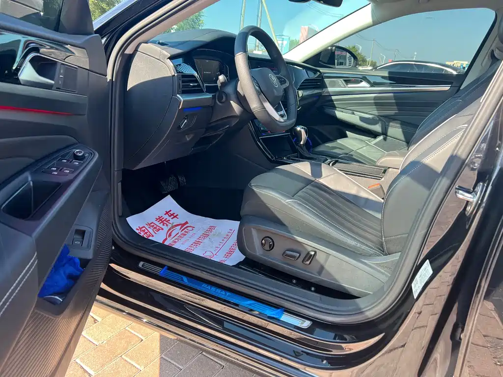 Volkswagen Passat — фото 9
