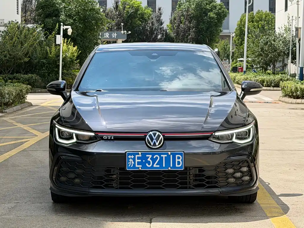 Volkswagen Golf GTI — фото 2
