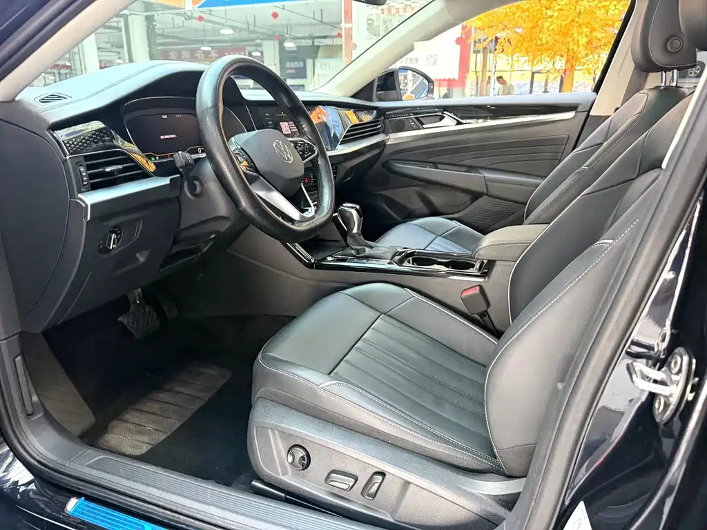 Volkswagen Passat — фото 5