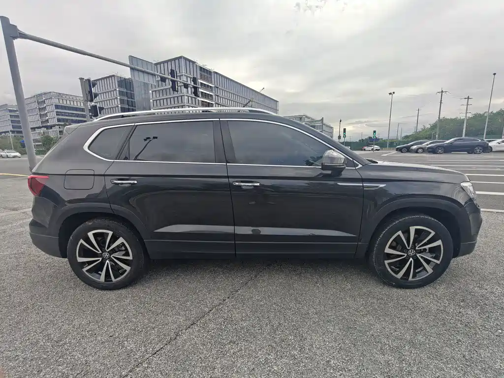 Volkswagen Tharu — фото 4