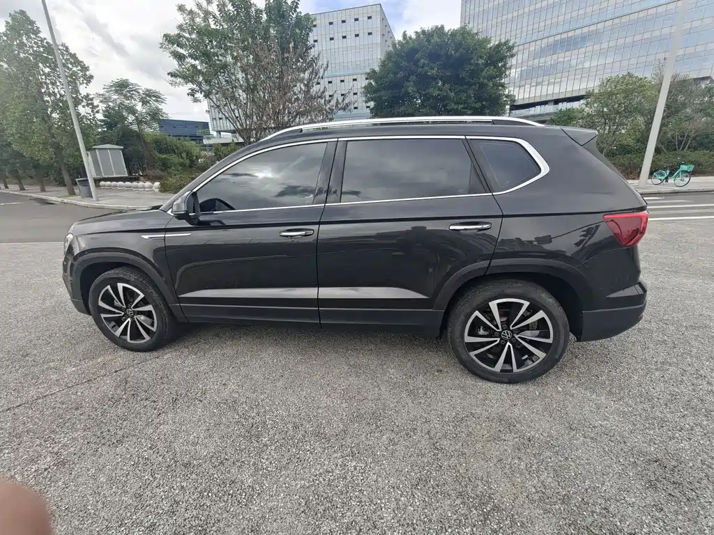 Volkswagen Tharu — фото 8