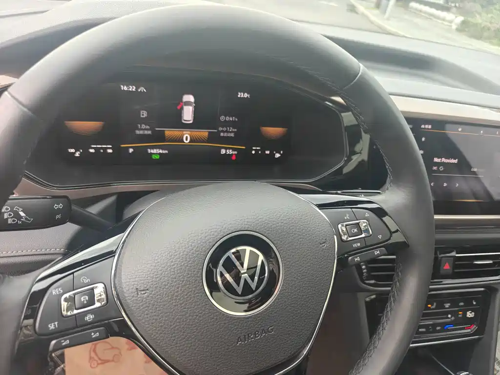 Volkswagen Tharu — фото 10