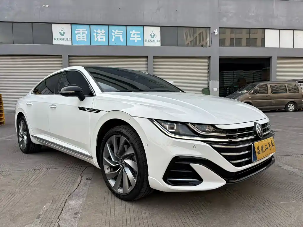 Volkswagen CC — фото 3