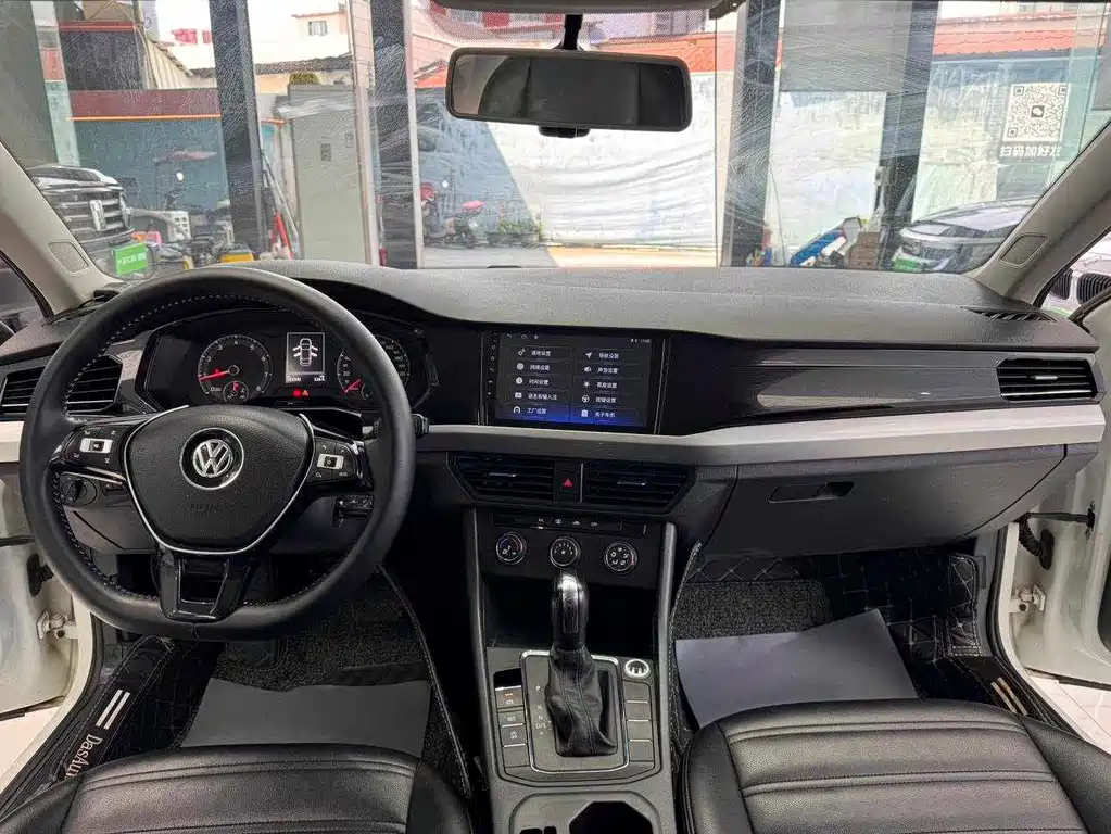 Volkswagen Bora — фото 10
