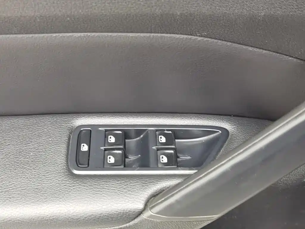 Volkswagen Passat — фото 9
