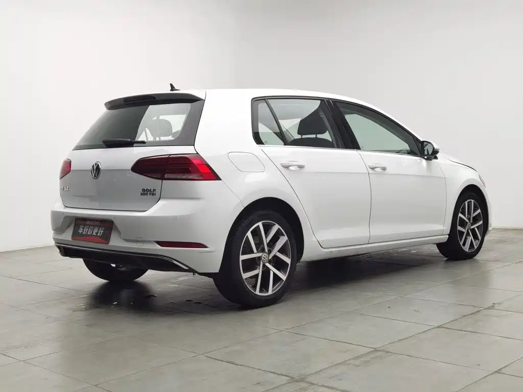Volkswagen Golf — фото 2