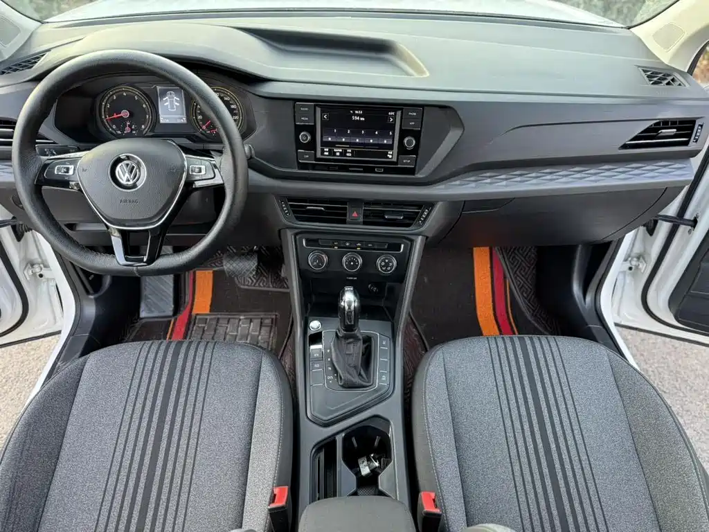 Volkswagen Tharu — фото 8