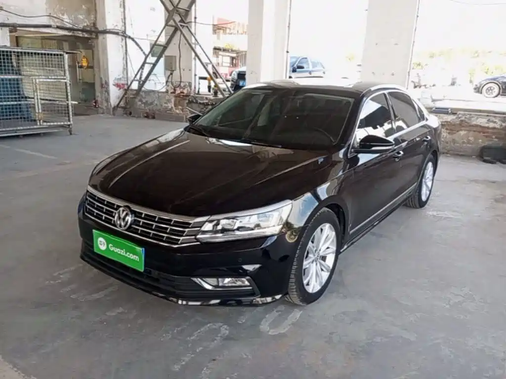 Volkswagen Passat — фото 2
