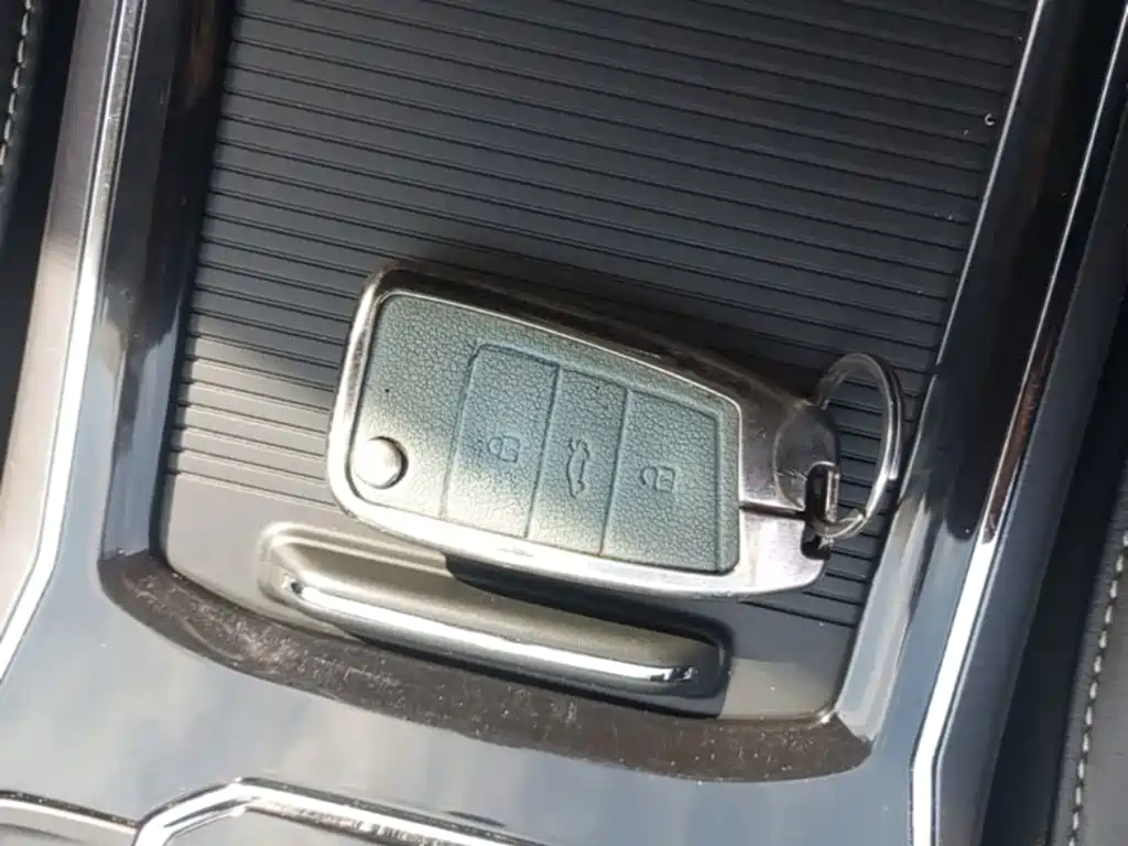 Volkswagen Passat — фото 9