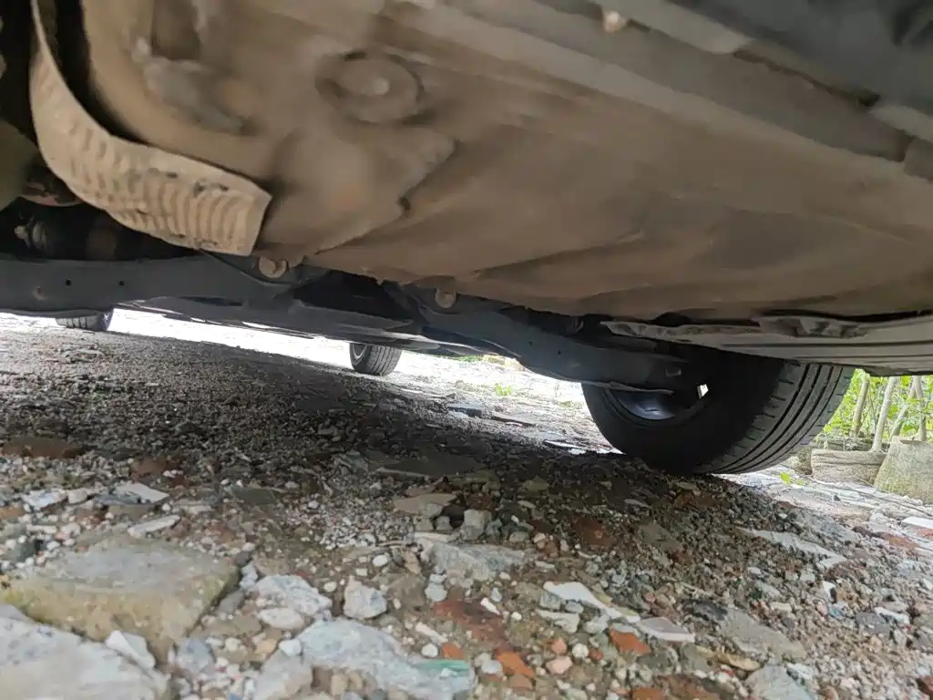 Volkswagen Sagitar — фото 22
