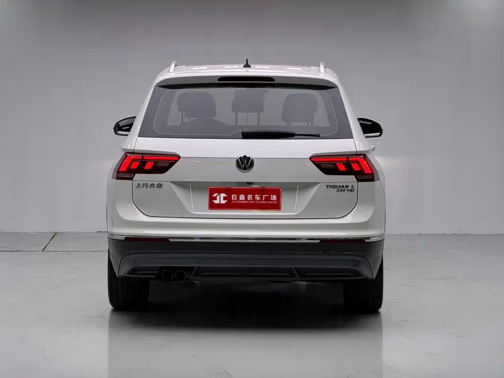 Volkswagen Tiguan L — фото 5