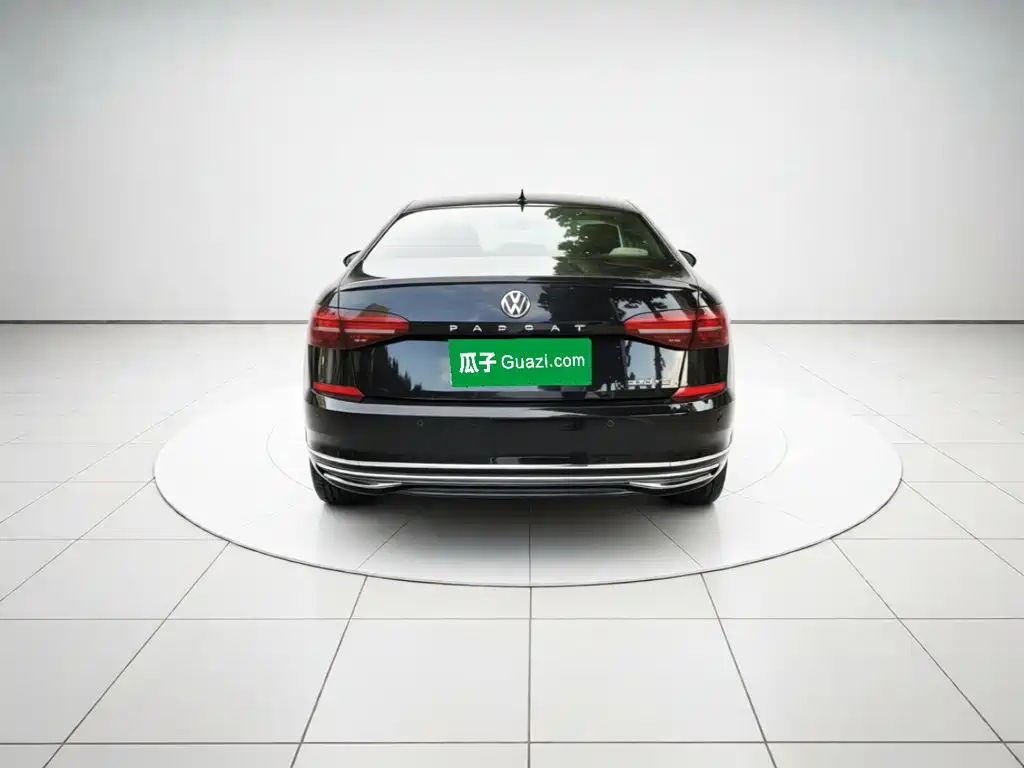 Volkswagen Passat — фото 3