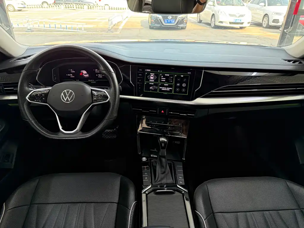 Volkswagen Passat — фото 7