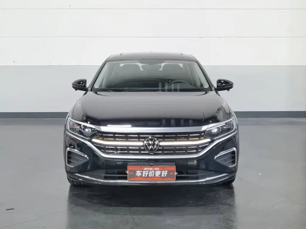 Volkswagen Passat — фото 3