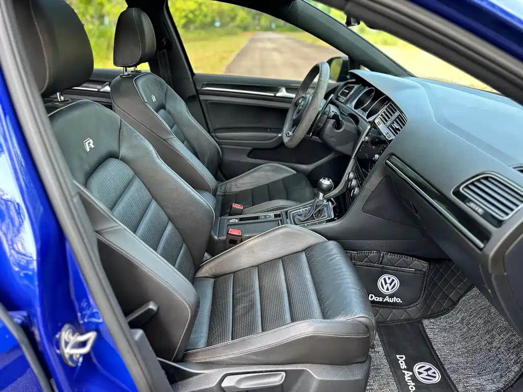 Volkswagen Golf (Import) — фото 11