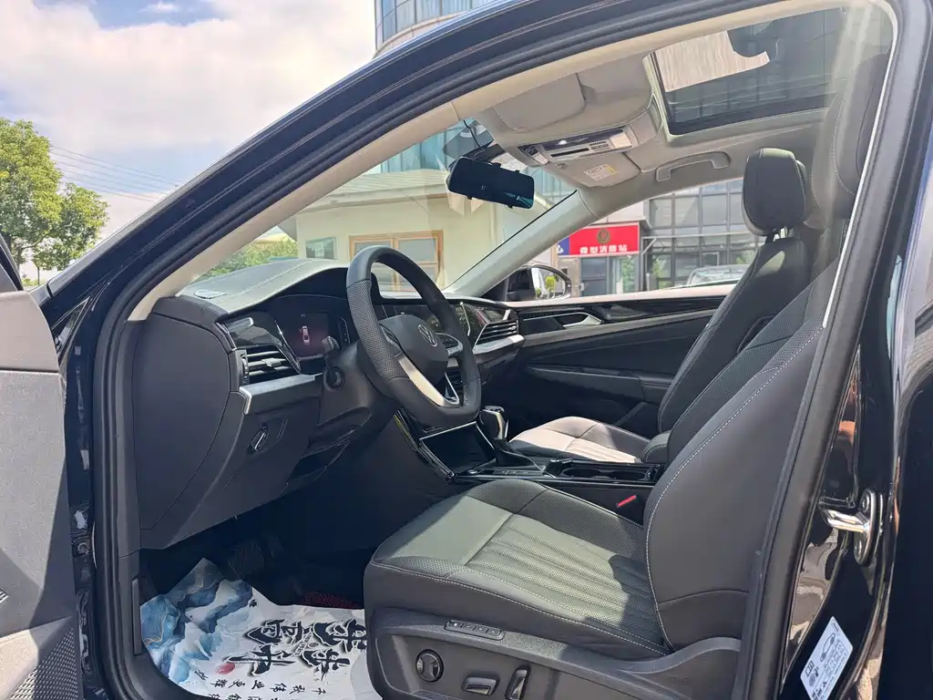 Volkswagen Passat — фото 9