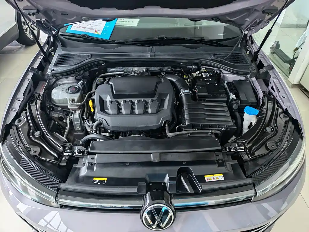 Volkswagen Passat — фото 14