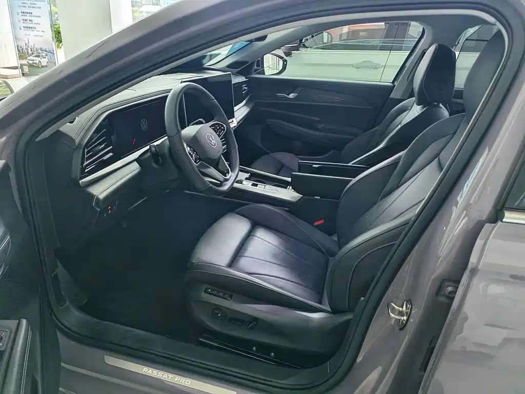 Volkswagen Passat — фото 3