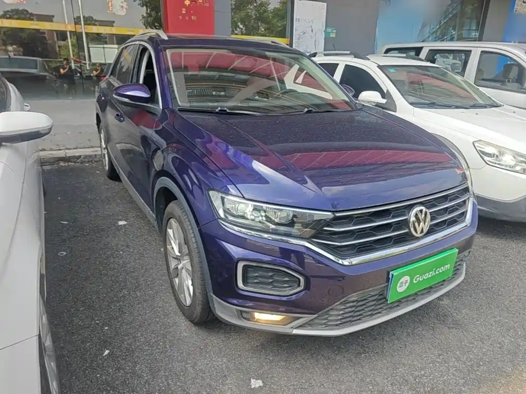 Volkswagen T-Roc — фото 4