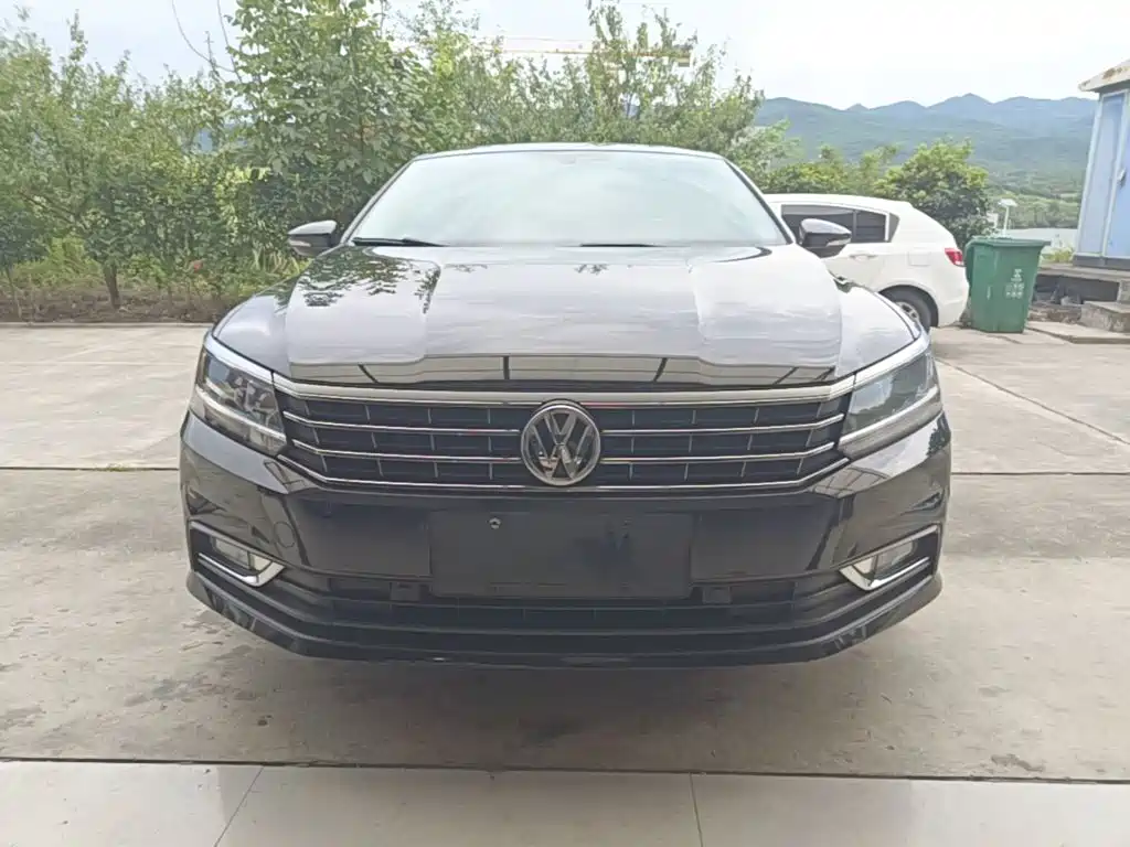 Volkswagen Passat — фото 3