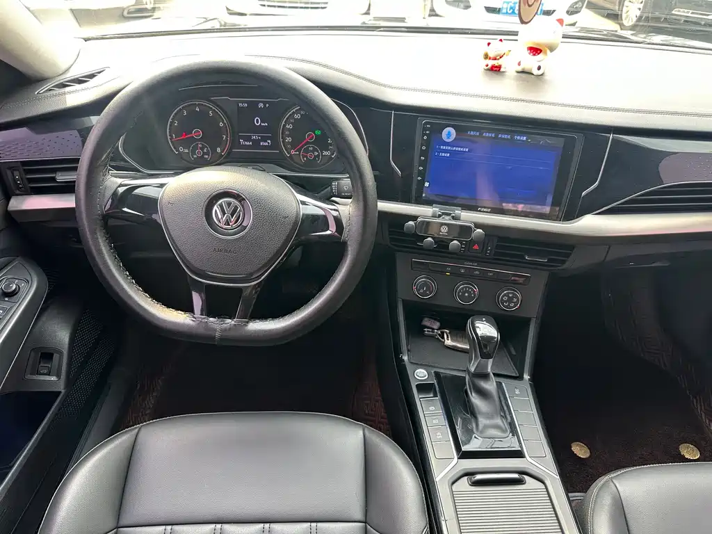 Volkswagen Passat — фото 6
