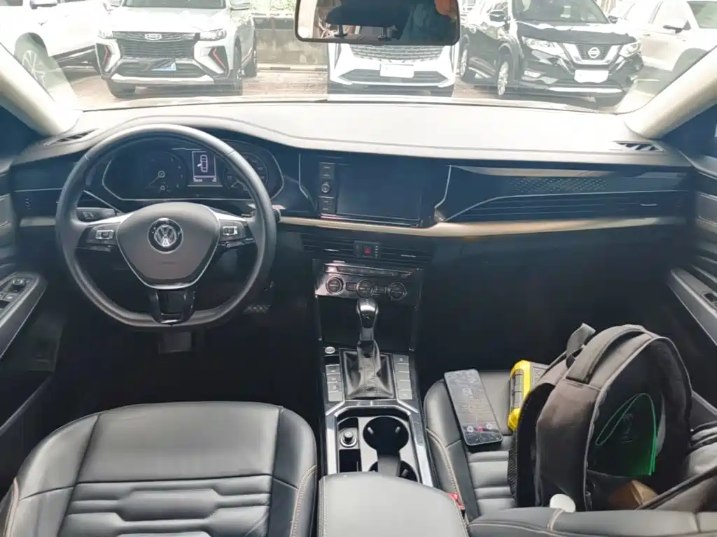 Volkswagen Passat — фото 10