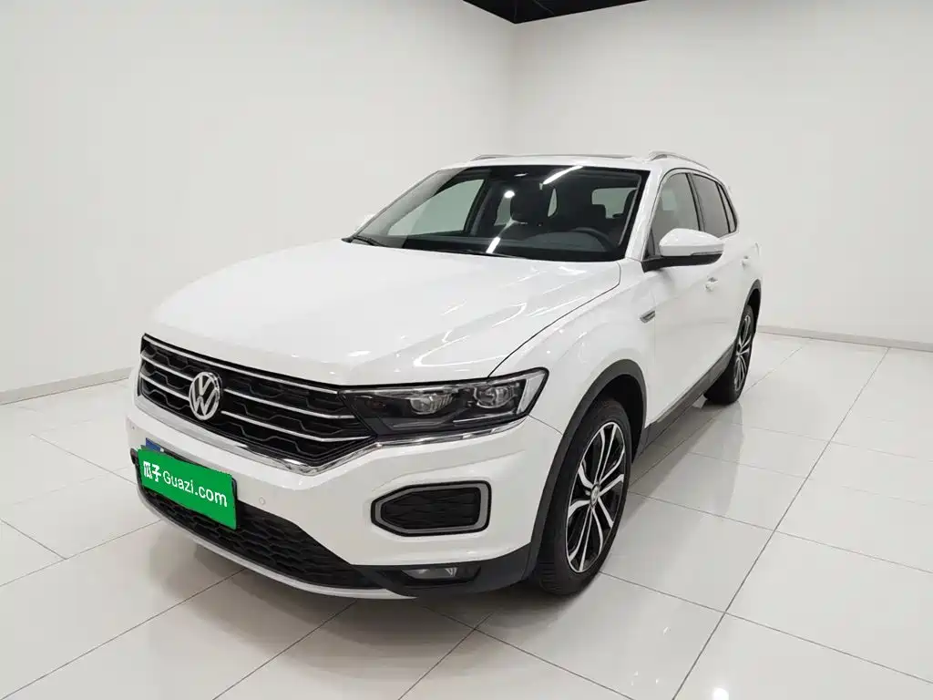 Volkswagen T-Roc — фото 2