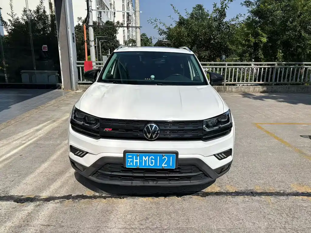 Volkswagen Tharu — фото 2
