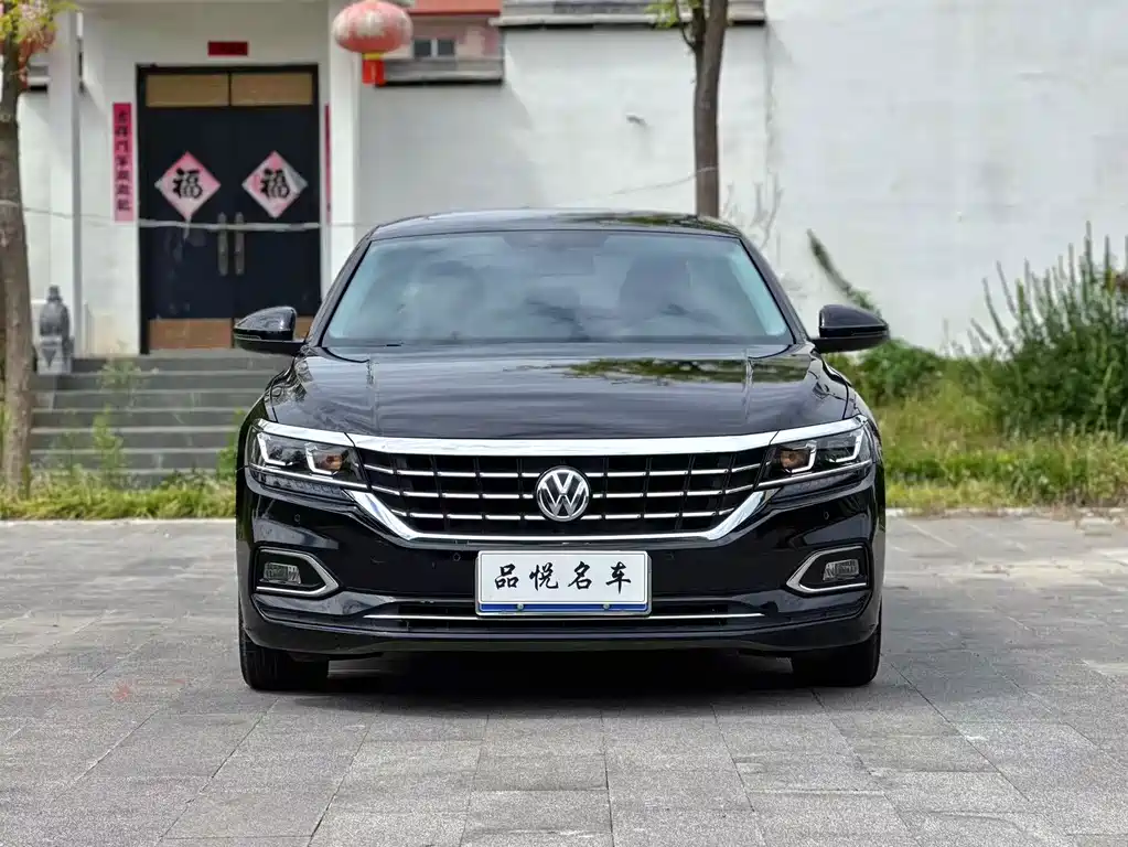 Volkswagen Passat — фото 3