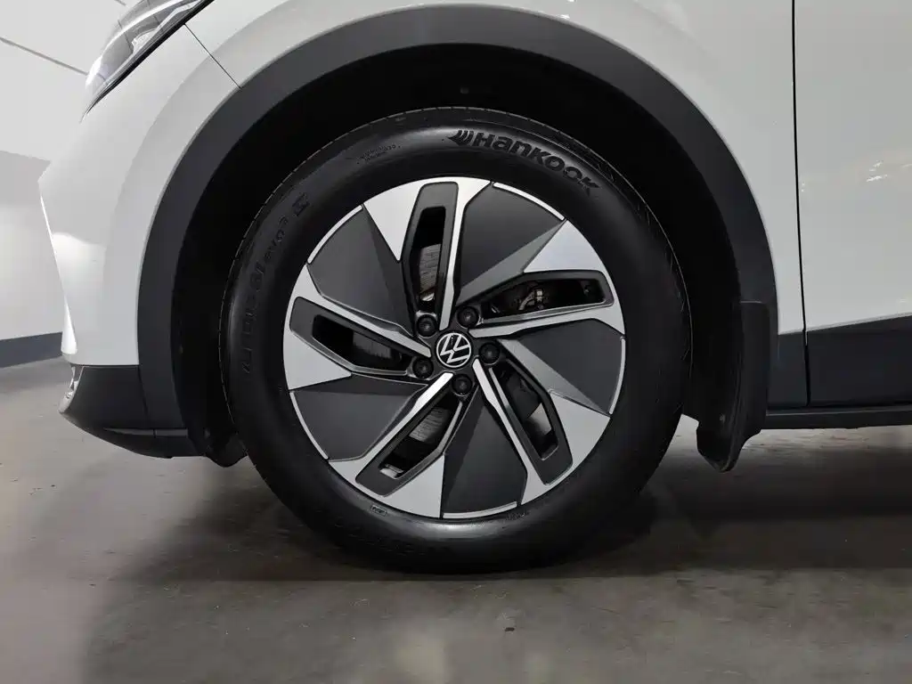 Volkswagen ID.4 Crozz — фото 17