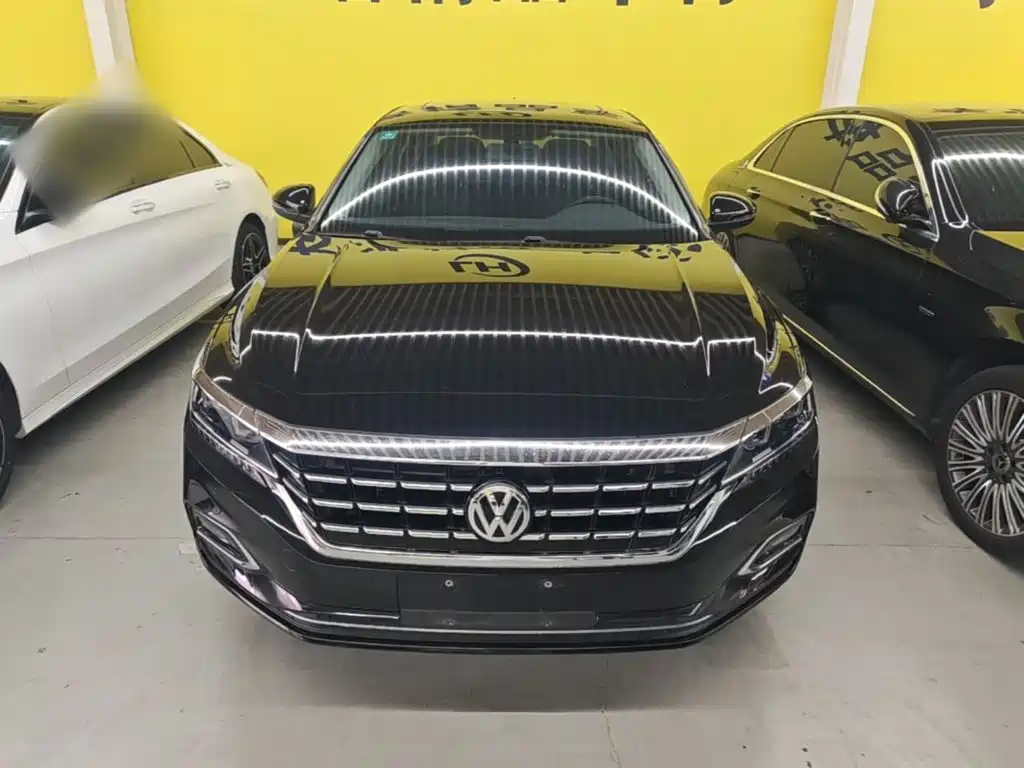 Volkswagen Passat — фото 3