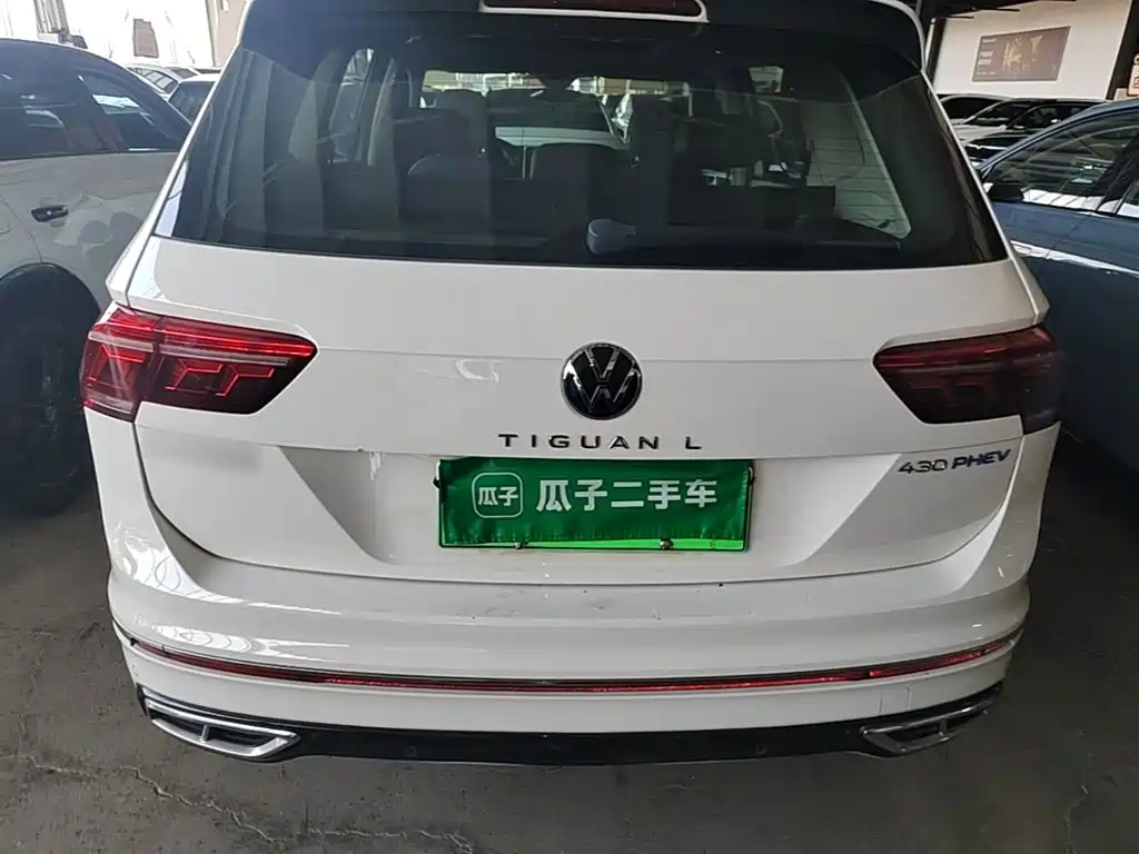 Volkswagen Tiguan L PHEV — фото 6