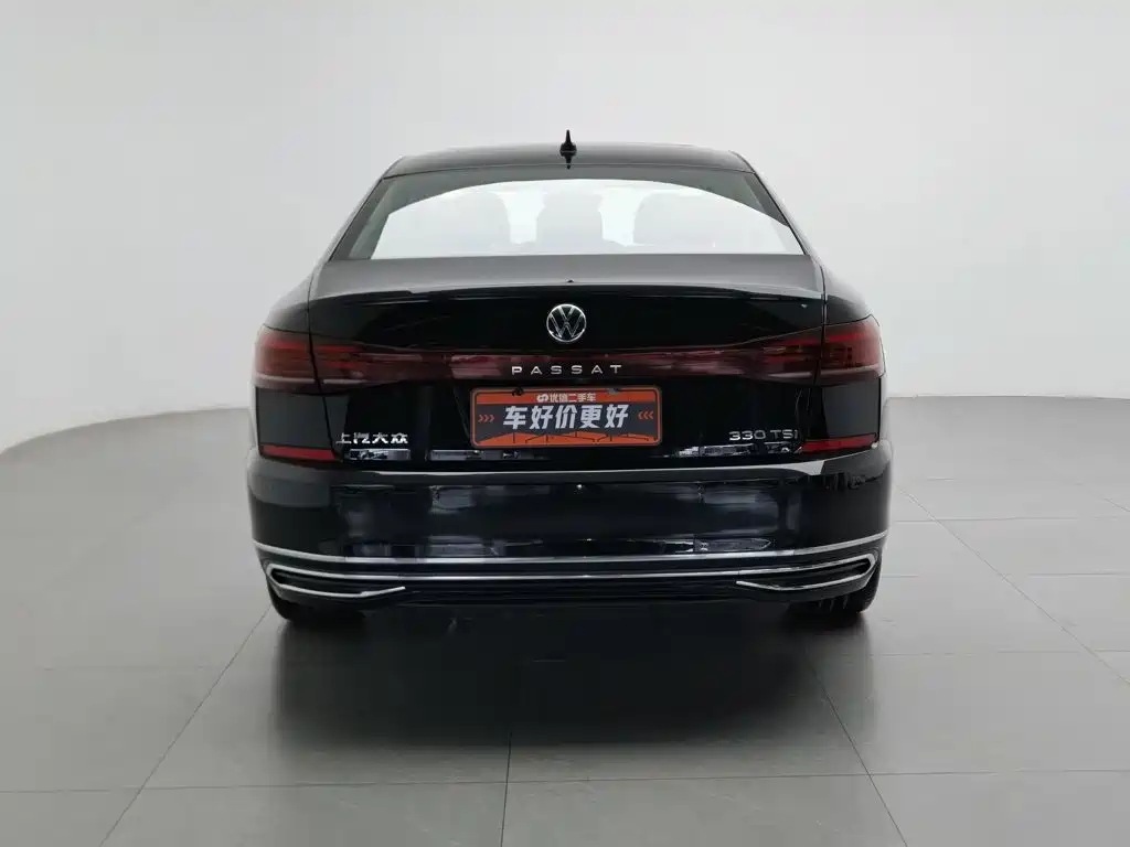 Volkswagen Passat — фото 4