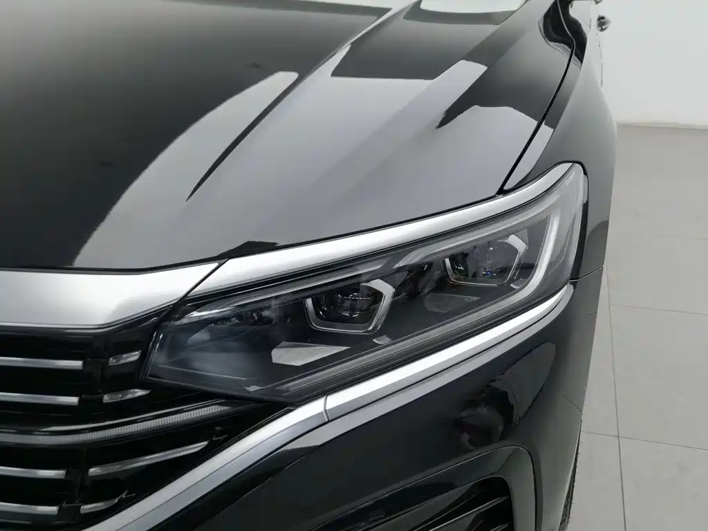 Volkswagen Passat — фото 7