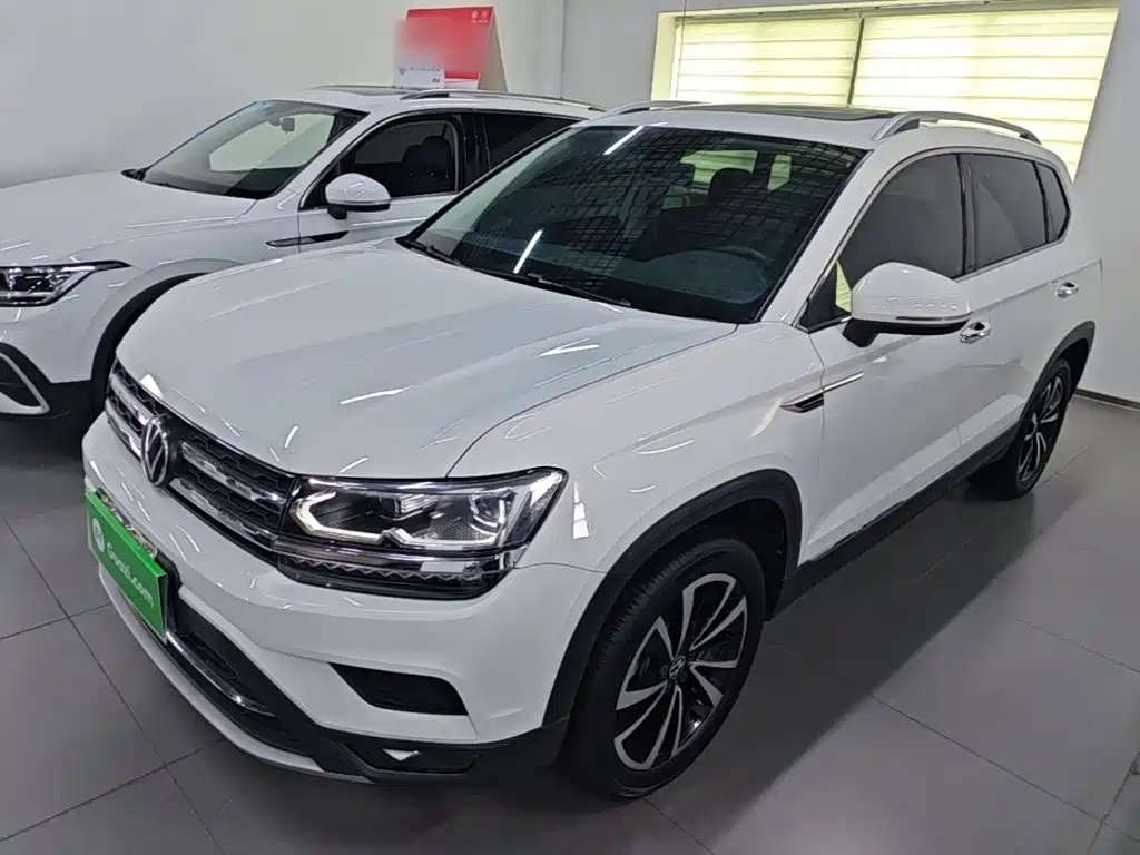 Volkswagen Tharu — фото 2
