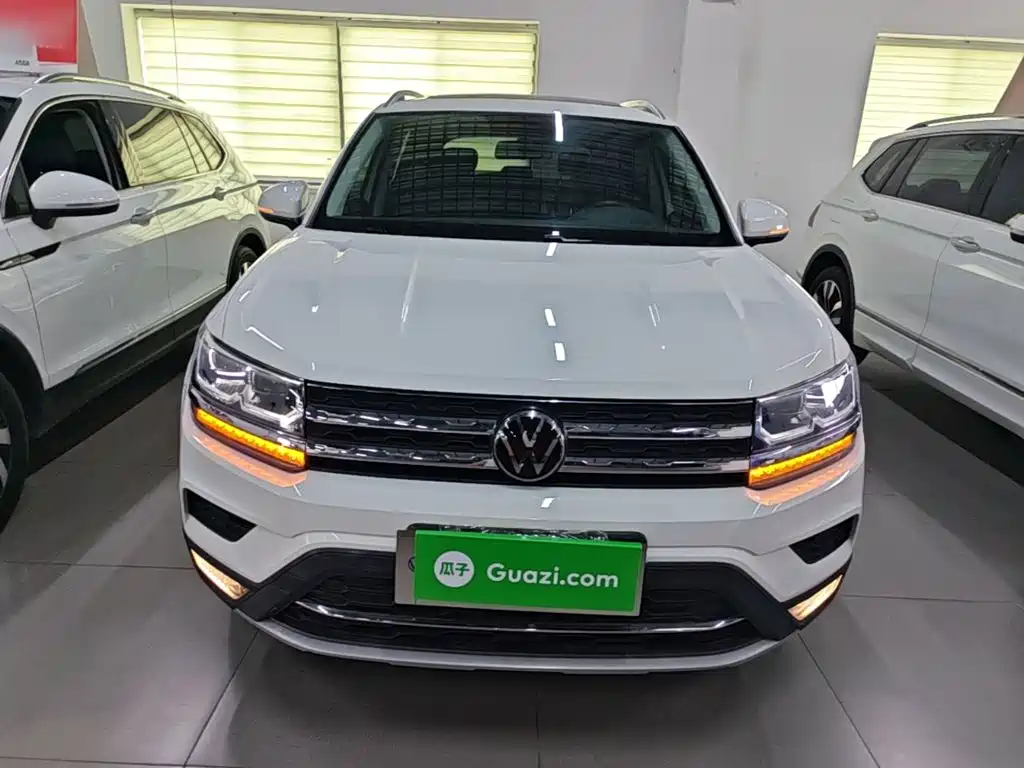 Volkswagen Tharu — фото 3