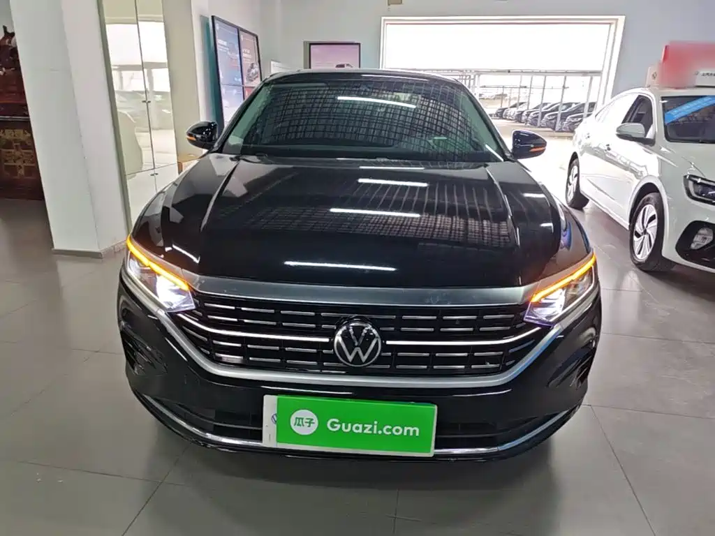 Volkswagen Passat — фото 3